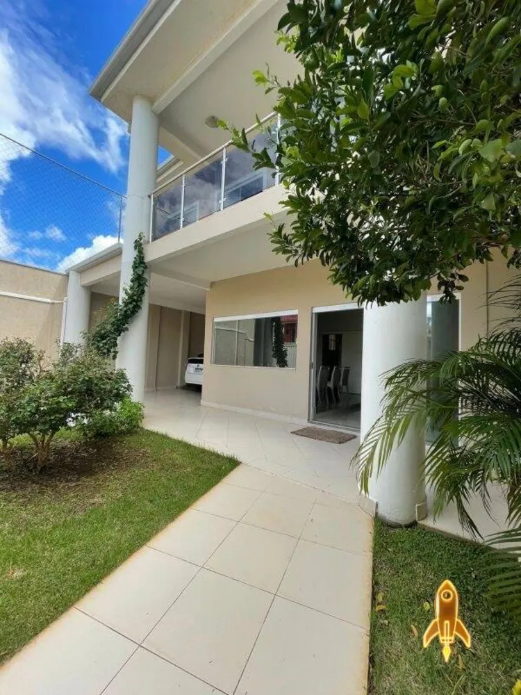 Casa, 4 quartos, 432 m² - Foto 1