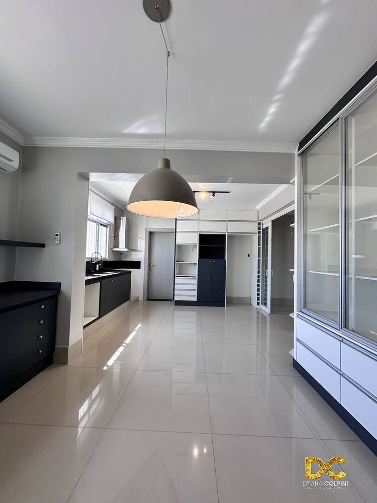 Apartamento à venda e aluguel com 3 quartos, 208m² - Foto 9
