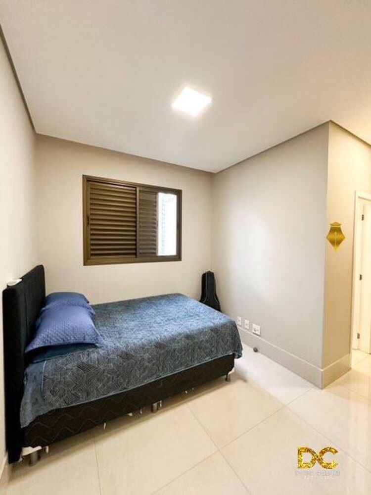 Apartamento à venda com 3 quartos, 182m² - Foto 5