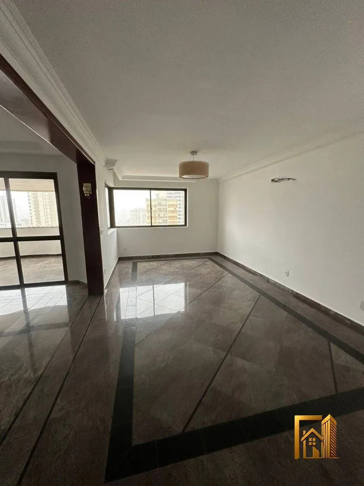 Apartamento, 4 quartos, 221 m² - Foto 1