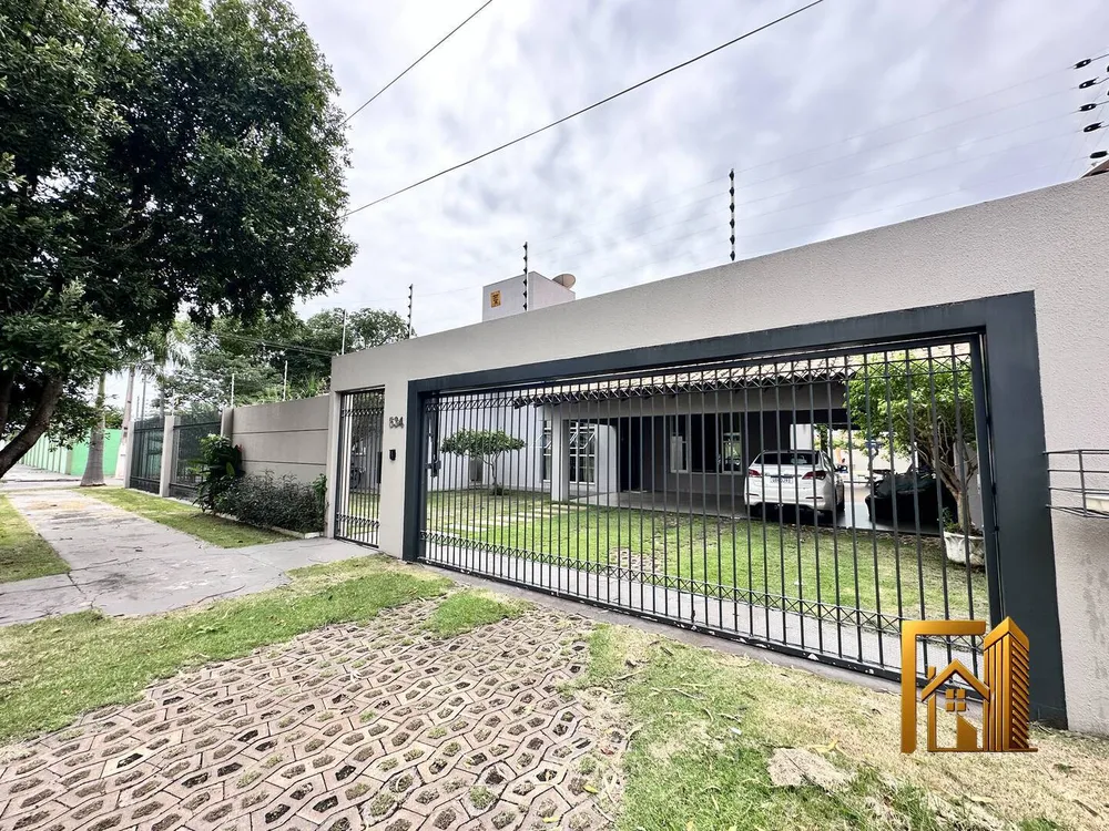 Casa, 3 quartos, 371 m² - Foto 1