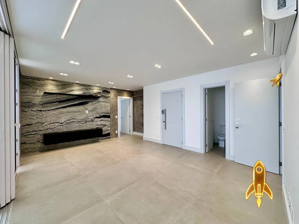 Apartamento, 3 quartos, 193 m² - Foto 2