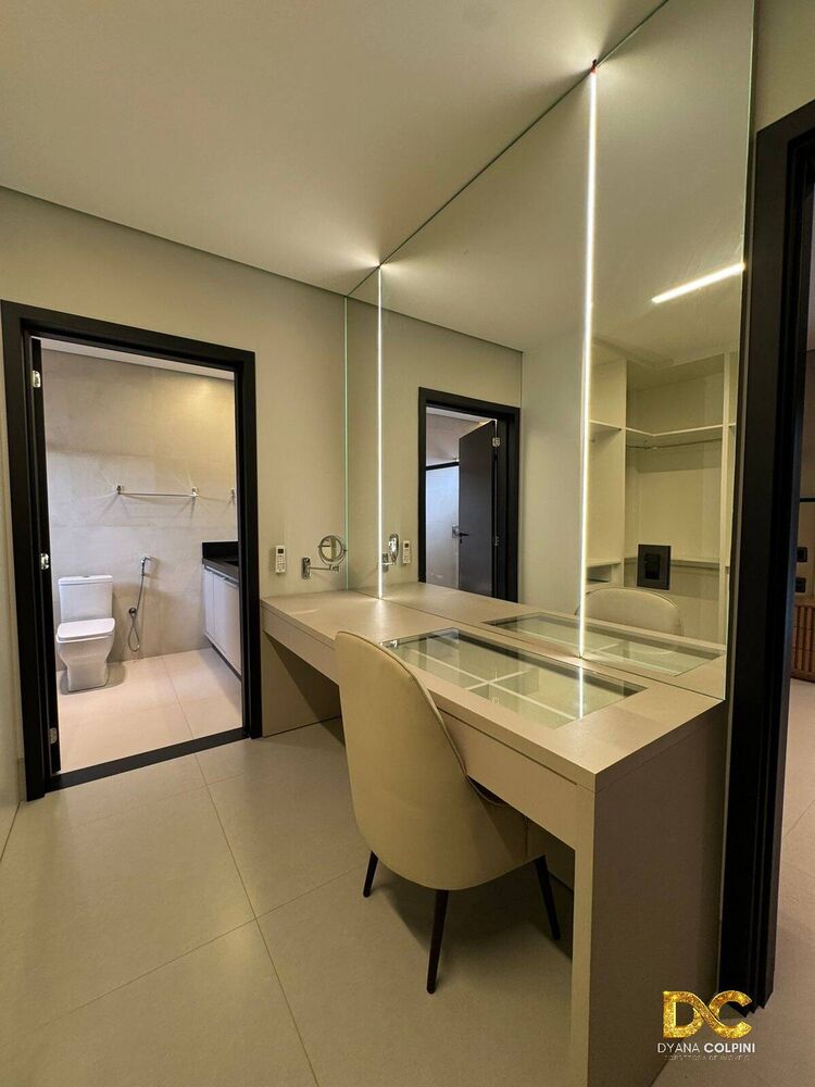 Casa de Condomínio à venda com 4 quartos, 352m² - Foto 3