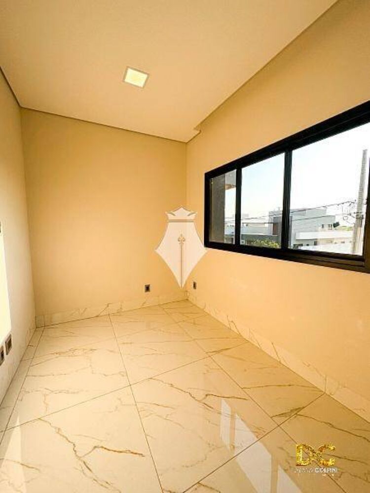 Casa de Condomínio à venda com 3 quartos, 222m² - Foto 3
