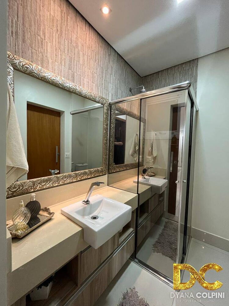 Casa de Condomínio à venda com 3 quartos, 278m² - Foto 3