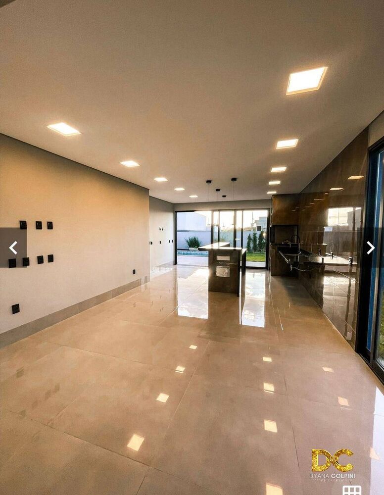 Casa de Condomínio à venda com 4 quartos, 270m² - Foto 3