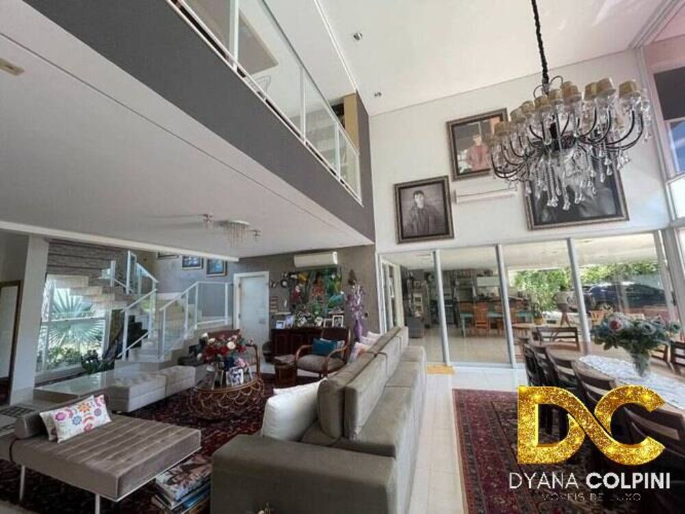 Casa de Condomínio à venda com 5 quartos, 600m² - Foto 1