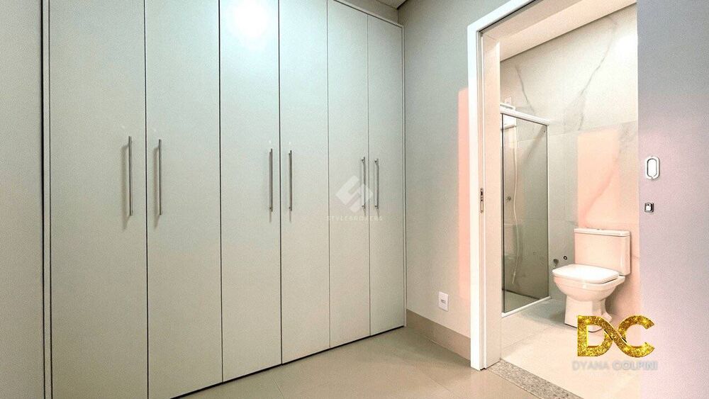 Casa de Condomínio à venda com 4 quartos, 250m² - Foto 6