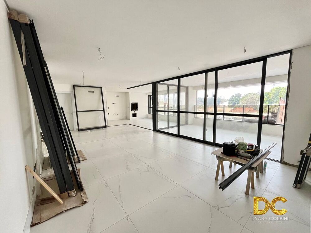 Apartamento, 3 quartos, 238 m² - Foto 1