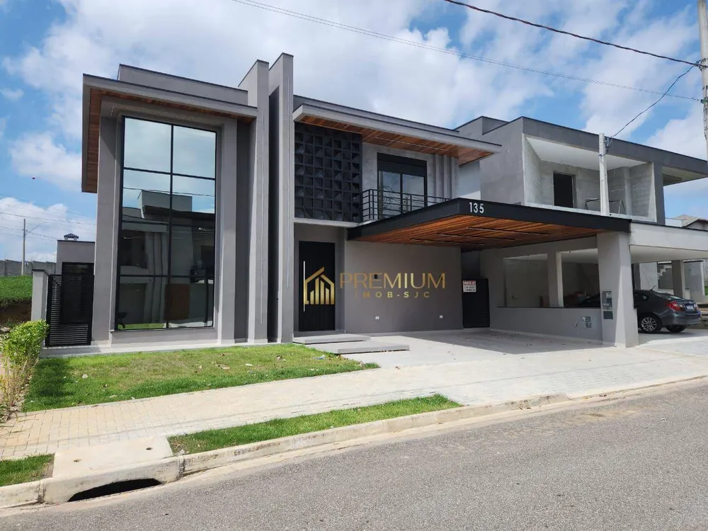Sobrado, 3 quartos, 261 m² - Foto 1