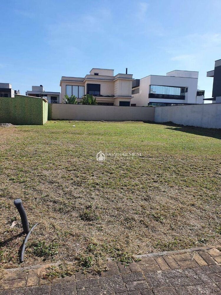 Loteamento e Condomínio, 450 m² - Foto 1
