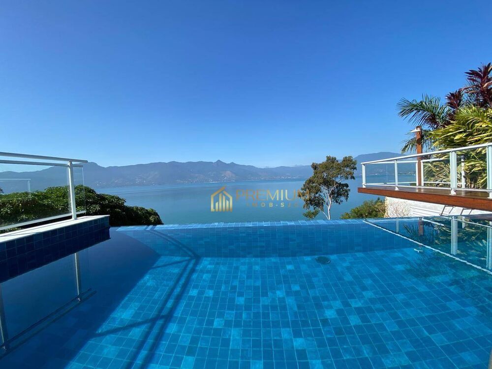 Sobrado, 3 quartos, 252 m² - Foto 1