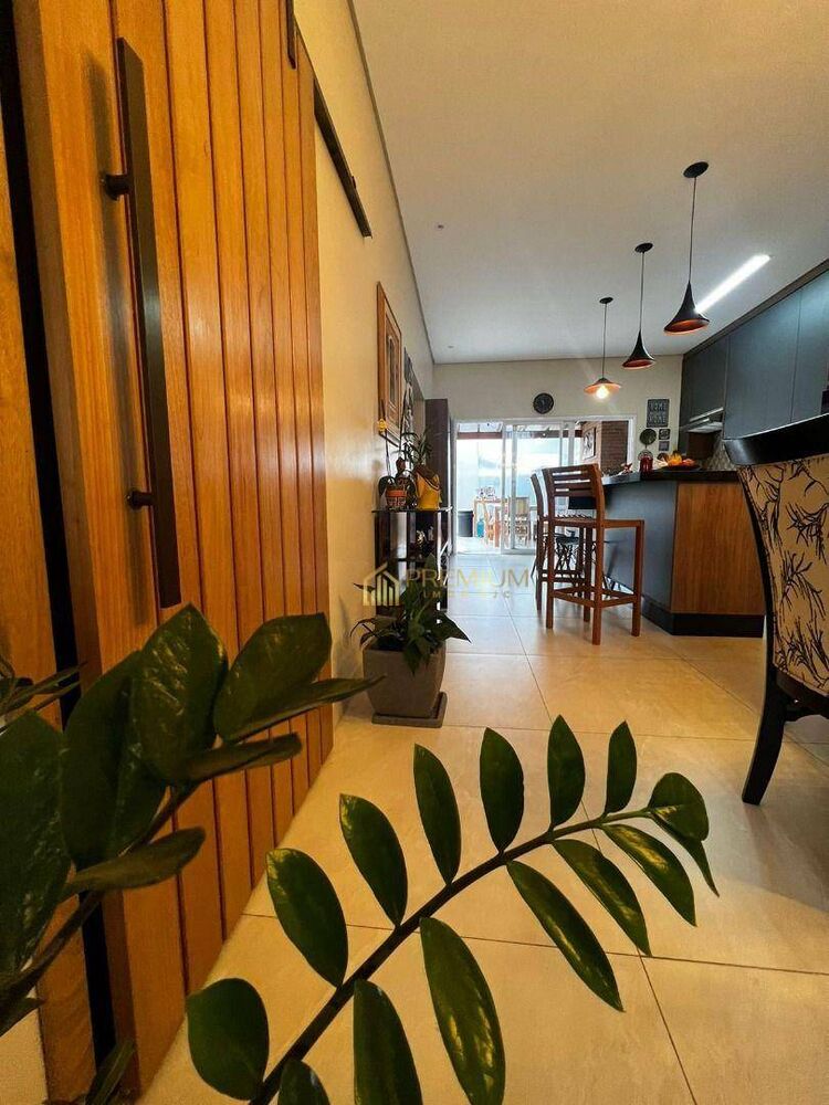 Sobrado, 2 quartos, 220 m² - Foto 2