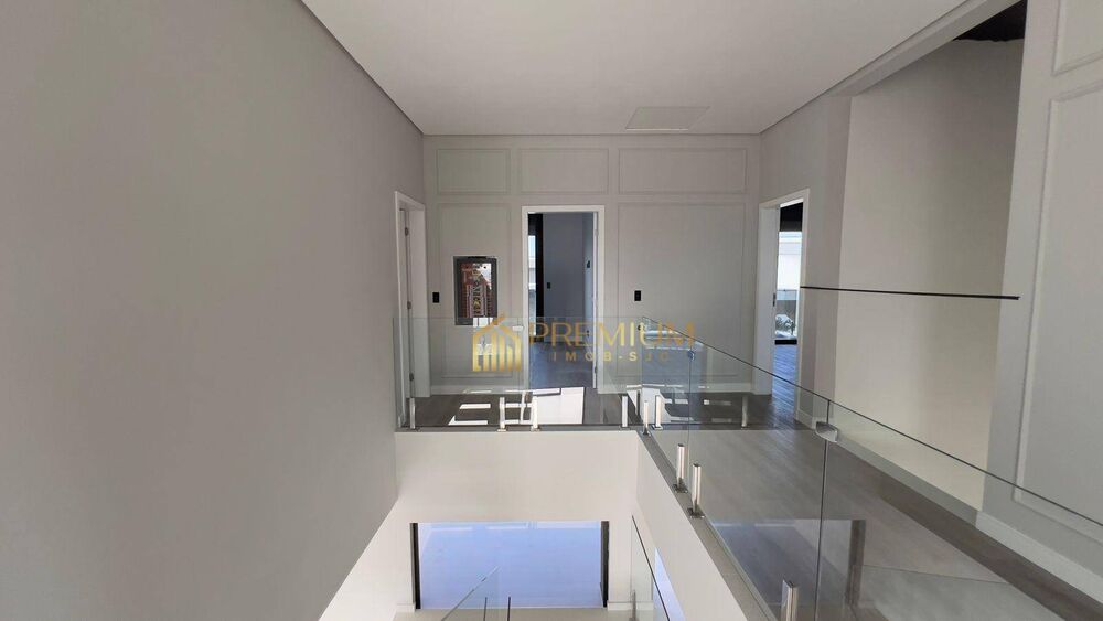 Sobrado, 5 quartos, 460 m² - Foto 2