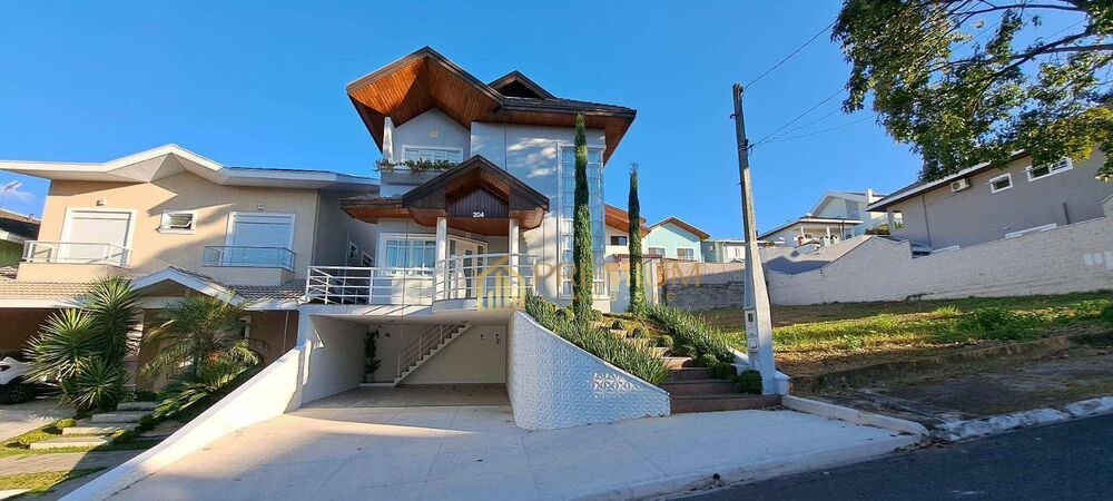 Sobrado, 4 quartos, 220 m² - Foto 1