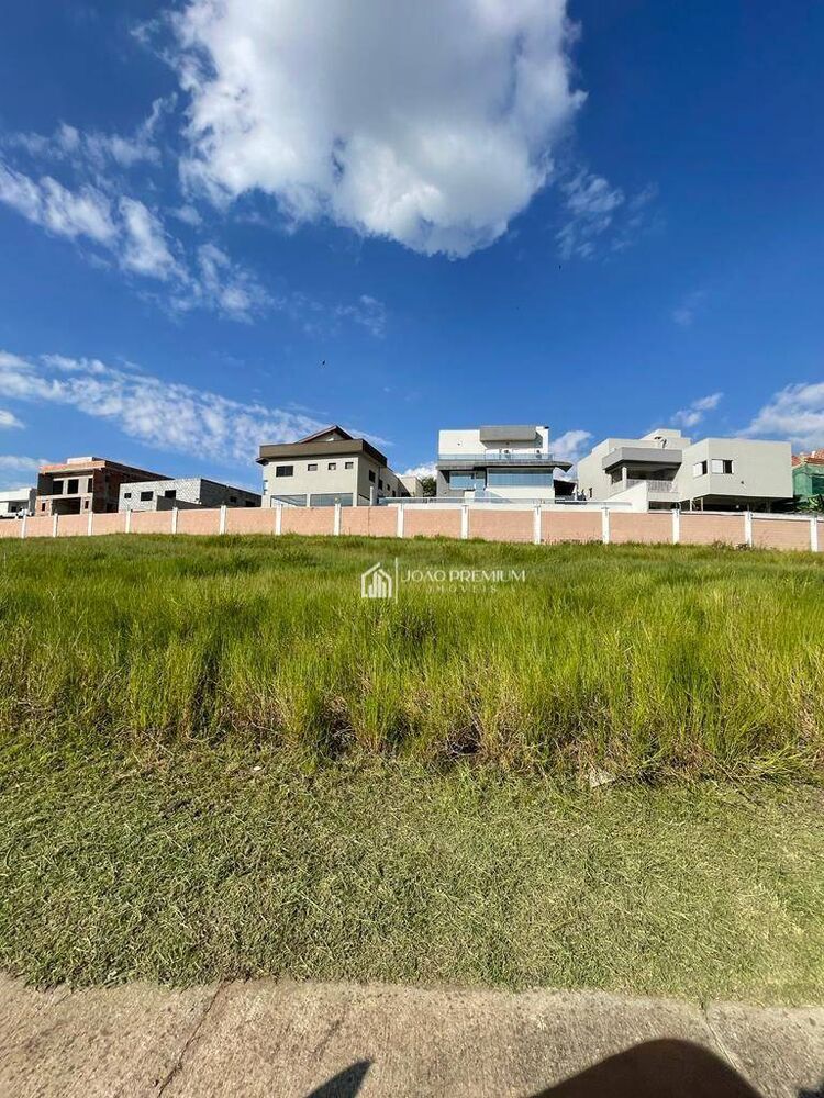 Loteamento e Condomínio, 520 m² - Foto 1