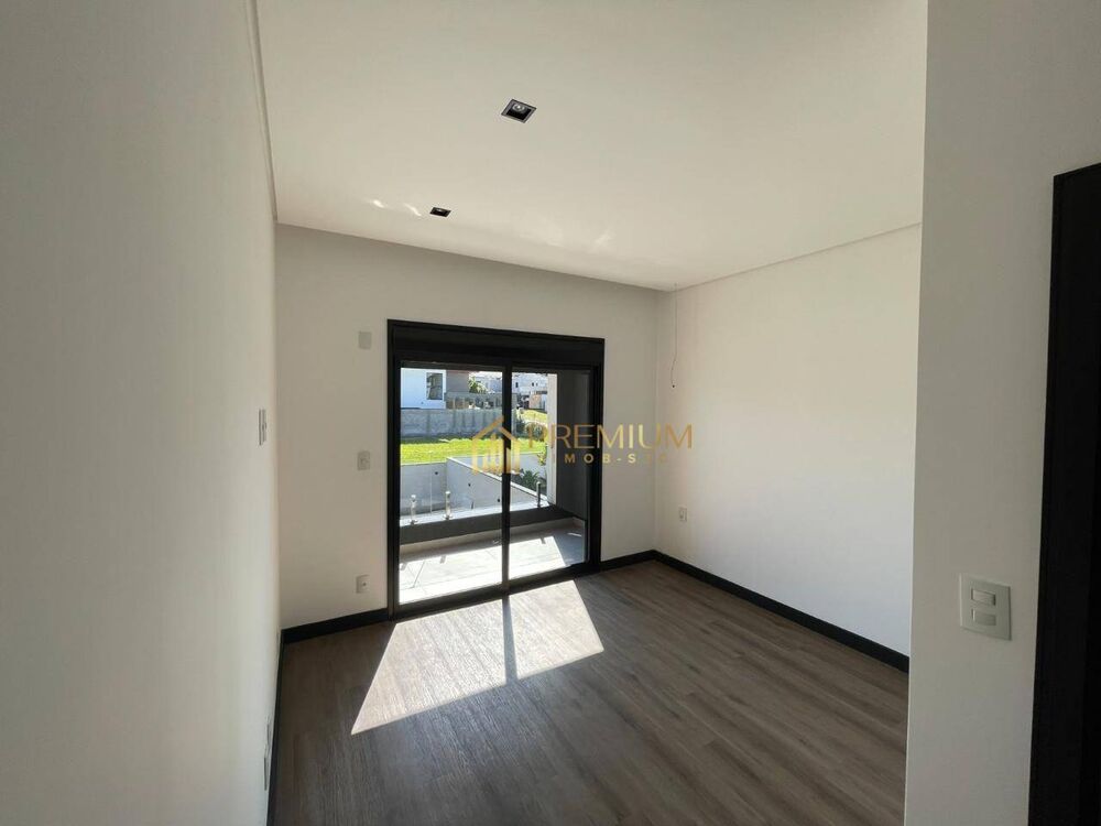 Sobrado à venda com 4 quartos, 360m² - Foto 12