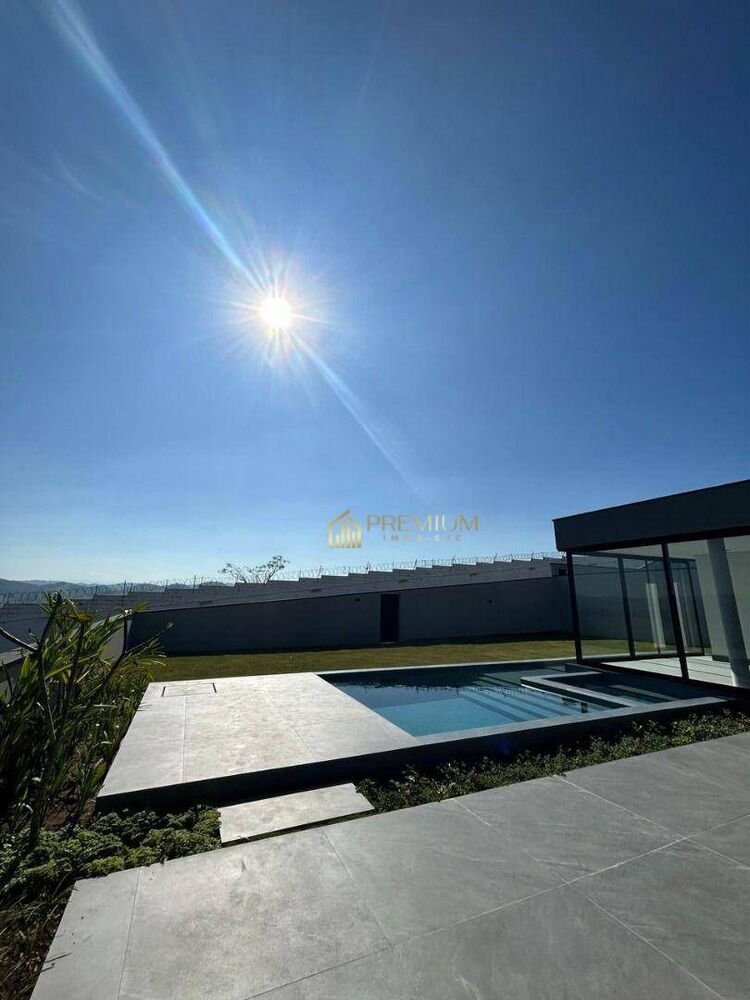 Sobrado, 4 quartos, 600 m² - Foto 2