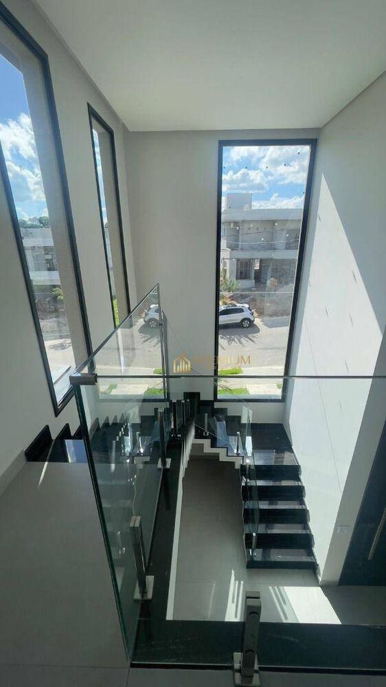Sobrado, 3 quartos, 192 m² - Foto 2