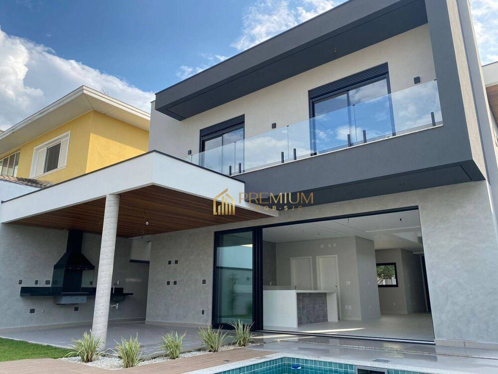 Sobrado, 4 quartos, 349 m² - Foto 1