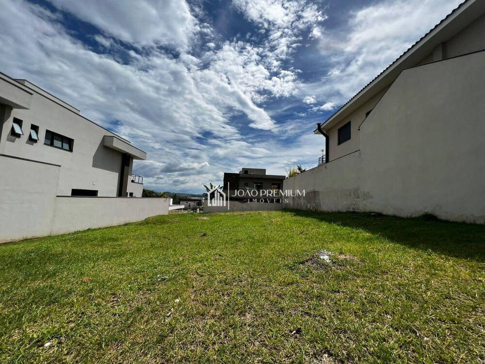 Loteamento e Condomínio, 451 m² - Foto 1