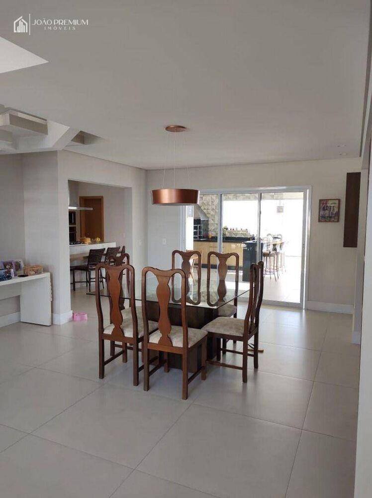 Sobrado, 3 quartos, 390 m² - Foto 4