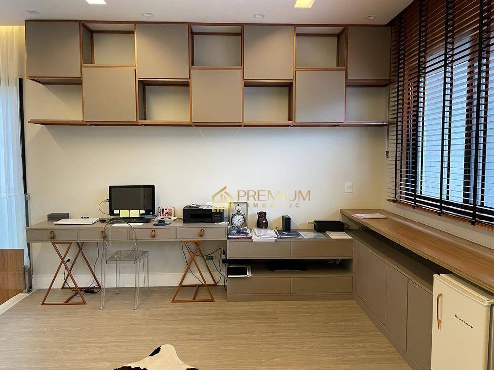 Sobrado, 4 quartos, 430 m² - Foto 1