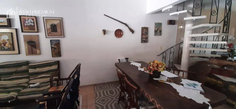 Casa, 3 quartos, 300 m² - Foto 2