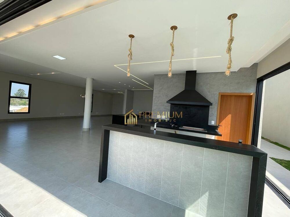 Sobrado, 5 quartos, 500 m² - Foto 1