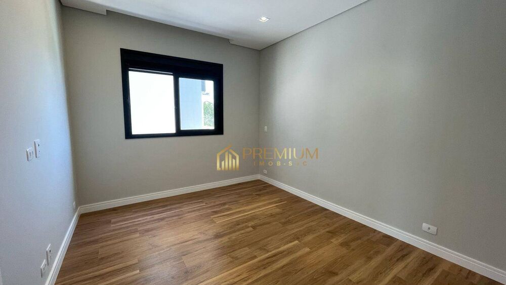 Sobrado, 4 quartos, 270 m² - Foto 3