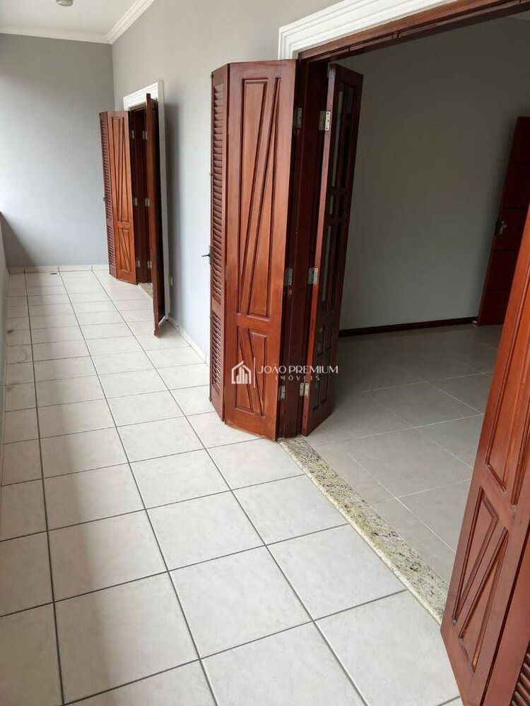 Sobrado, 4 quartos, 320 m² - Foto 2