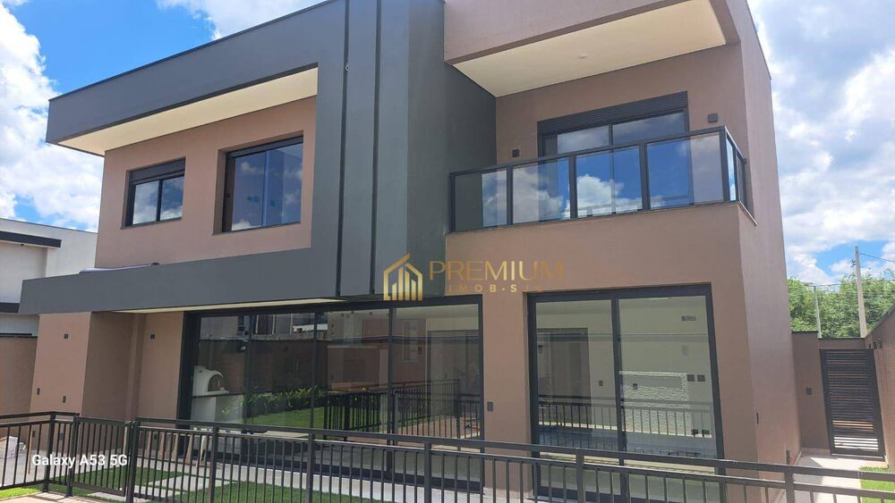 Sobrado, 4 quartos, 346 m² - Foto 2