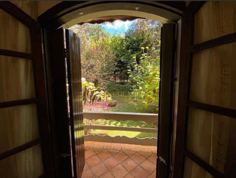 Sobrado, 7 quartos, 924 m² - Foto 1
