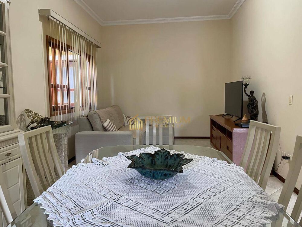 Sobrado à venda com 3 quartos, 220m² - Foto 4