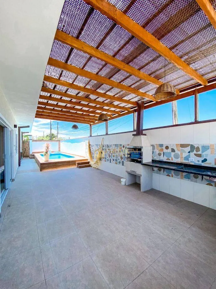 Casa, 3 quartos, 256 m² - Foto 4