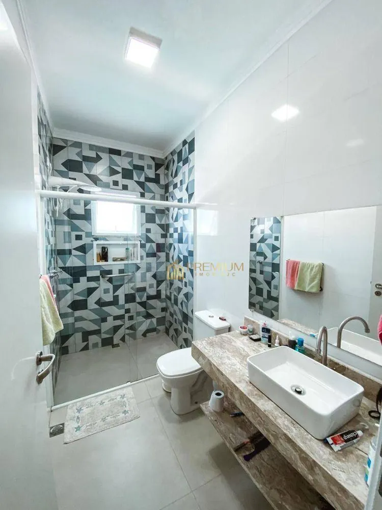 Casa, 3 quartos, 256 m² - Foto 3