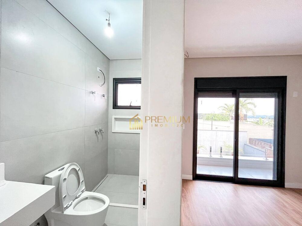 Sobrado, 4 quartos, 350 m² - Foto 2