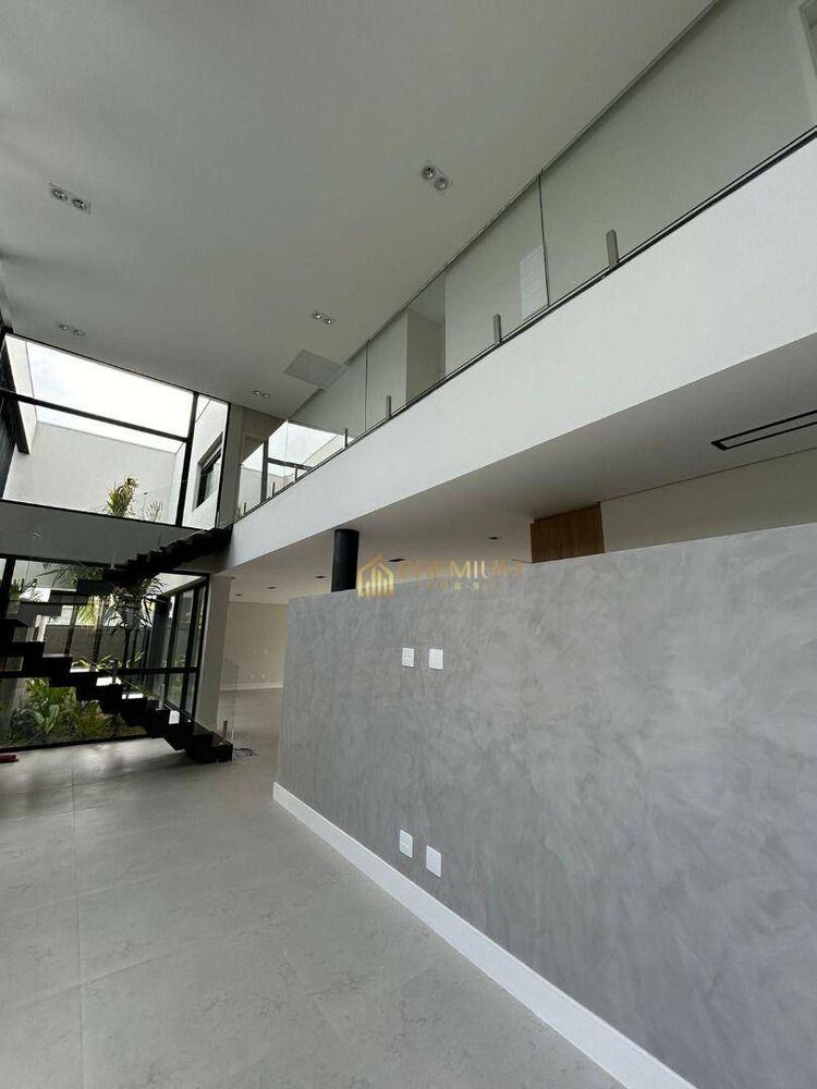 Sobrado, 4 quartos, 398 m² - Foto 2