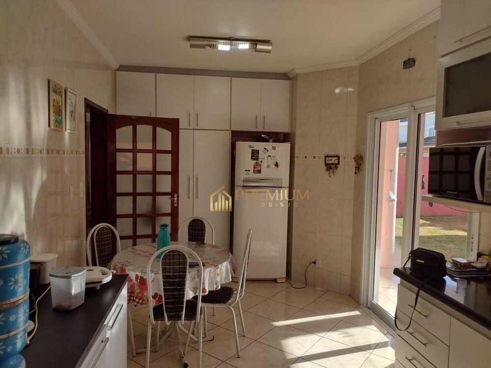 Sobrado, 3 quartos, 220 m² - Foto 4