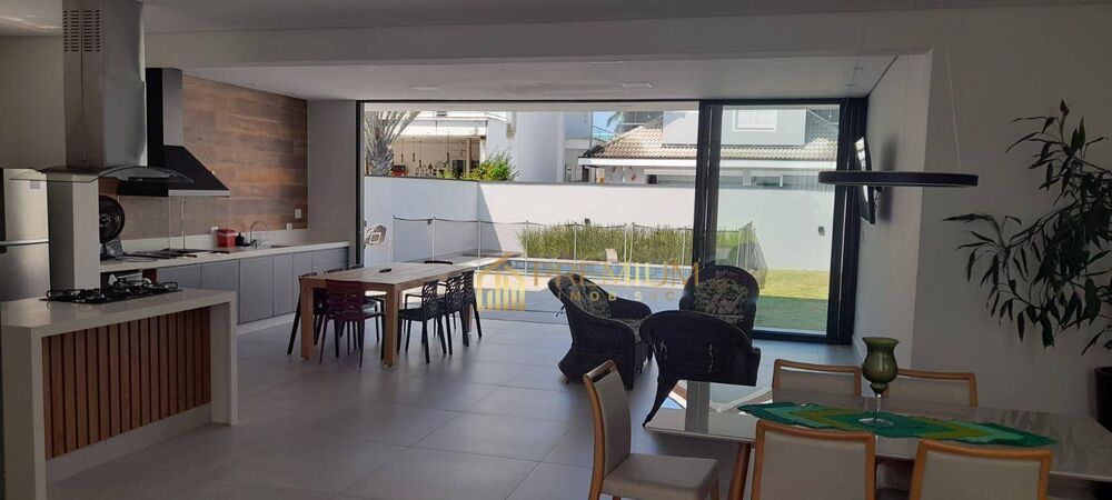 Sobrado, 4 quartos, 250 m² - Foto 4