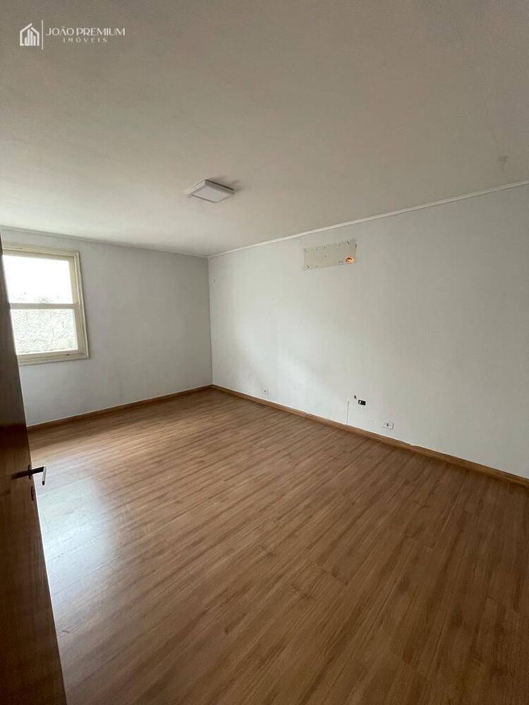Sobrado, 4 quartos, 220 m² - Foto 2
