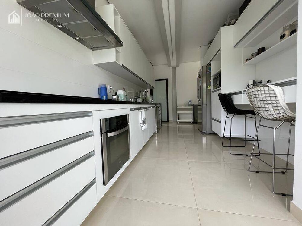 Sobrado, 3 quartos, 380 m² - Foto 3