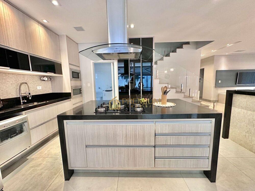 Sobrado, 4 quartos, 315 m² - Foto 6