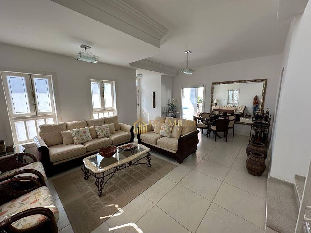 Sobrado, 4 quartos, 365 m² - Foto 4