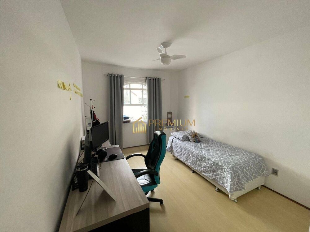 Sobrado, 3 quartos, 250 m² - Foto 5