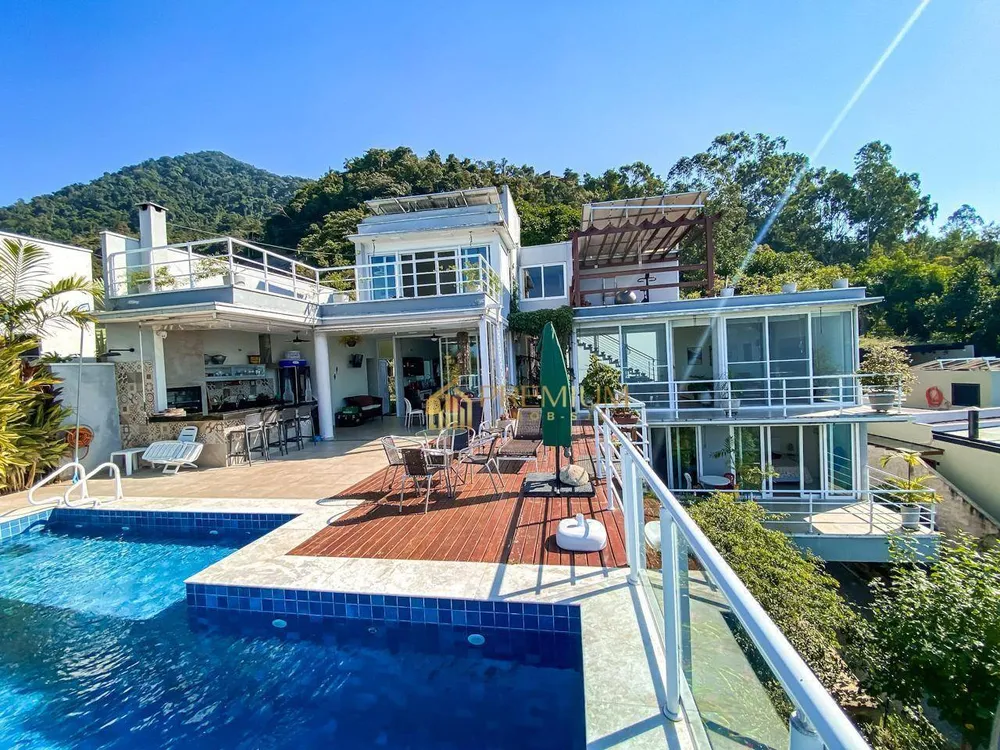 Sobrado, 3 quartos, 252 m² - Foto 2