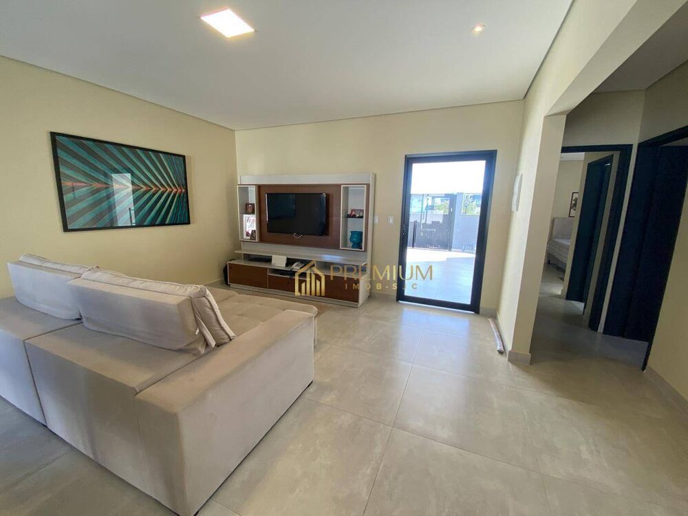 Casa, 4 quartos, 179 m² - Foto 2
