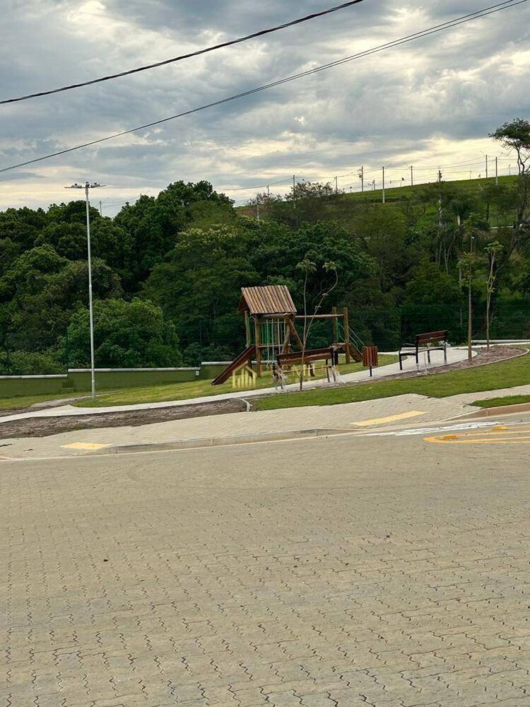 Loteamento e Condomínio, 560 m² - Foto 1
