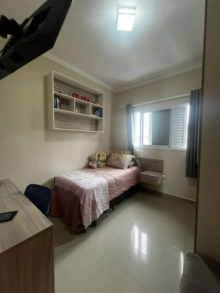 Sobrado à venda com 3 quartos, 140m² - Foto 4