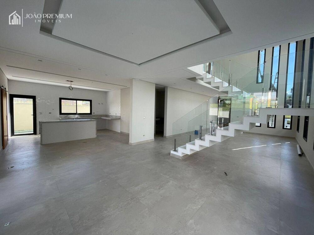 Sobrado, 4 quartos, 380 m² - Foto 1